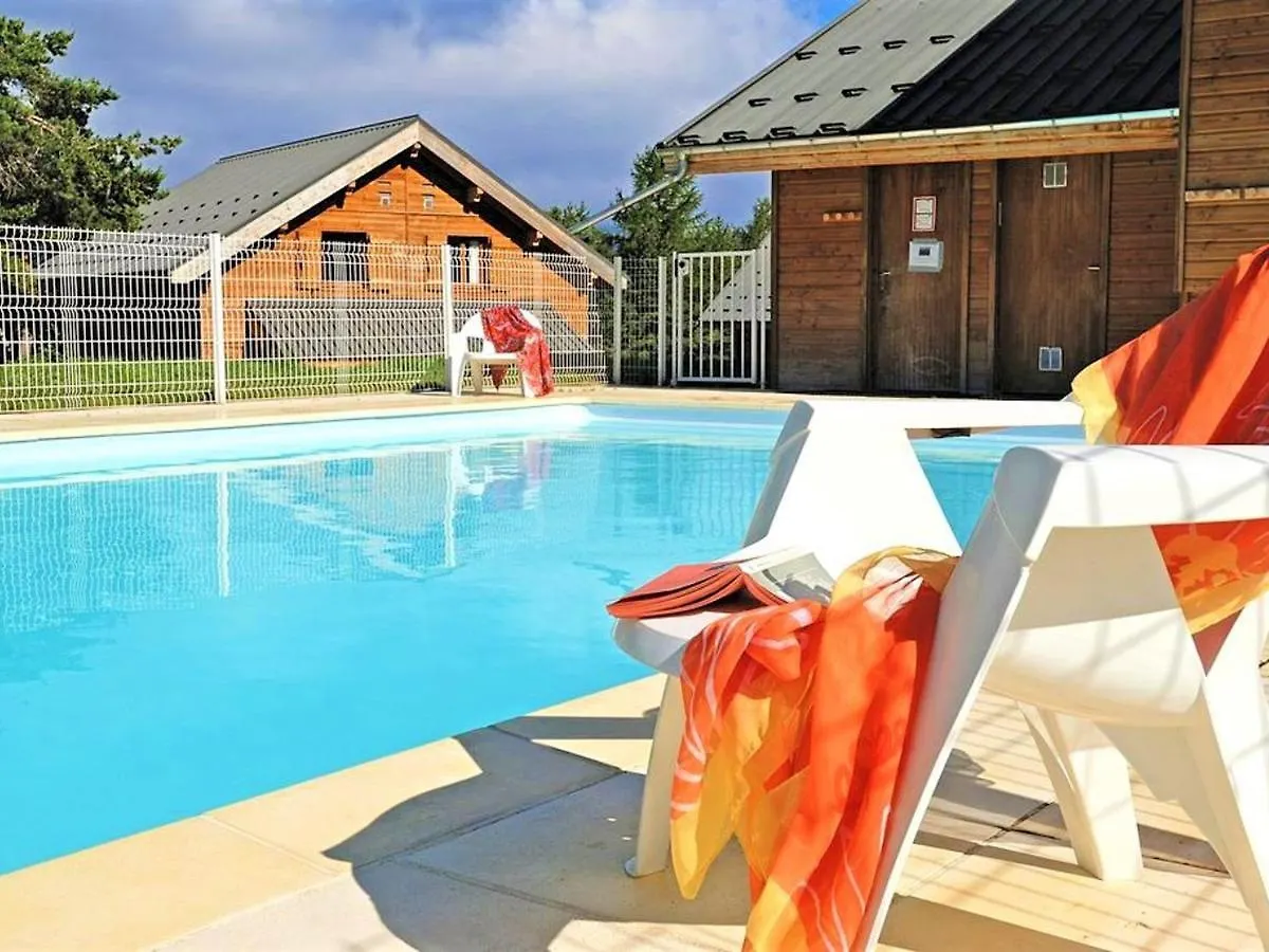 Chalet Mitoyen 3 Pieces, 8 Pers, Tv, Cuisine Equipee, Parking, Kit Bebe Gratuit - Fr-1-504-616 Le Devoluy 0*,  France