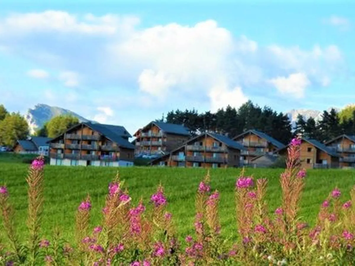 Chalet Mitoyen 3 Pieces, 8 Pers, Tv, Cuisine Equipee, Parking, Kit Bebe Gratuit - Fr-1-504-616 Le Devoluy 0*,